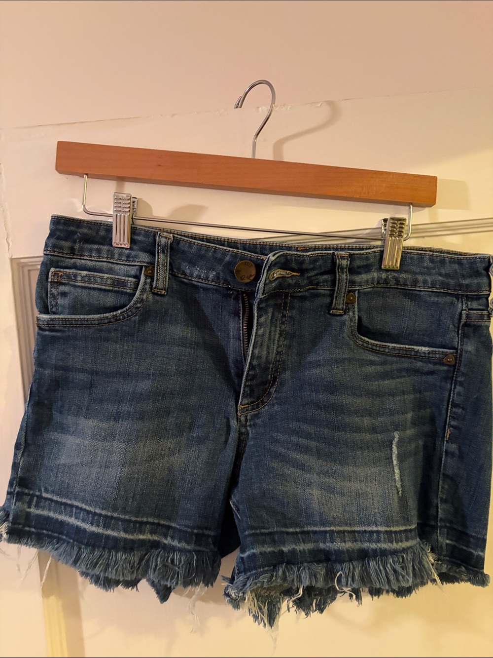 Kut from the Kloth Dark Blue Denim Frayed Hem Jean Shorts